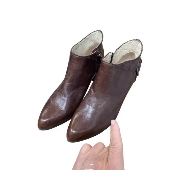 Cole Haan womans brown leather Kitt heels ankle boots Sz 7.5B SKU 9617 - Picture 11 of 13